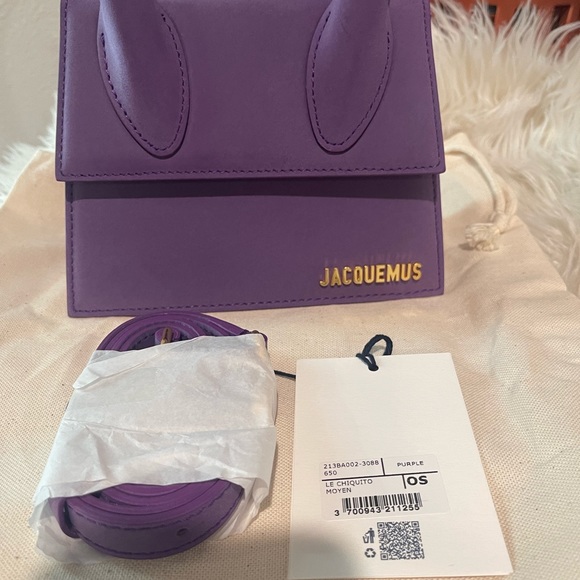 Jacquemus "Le Chiquito Moyen - Picture 7 of 10